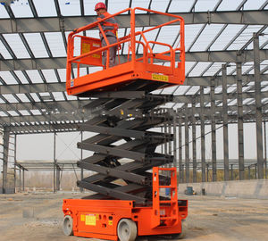 Chiny Mini SeAerial Work Scissor Lift Mała platforma z hydraulicznym kołem obrotowym fabryka